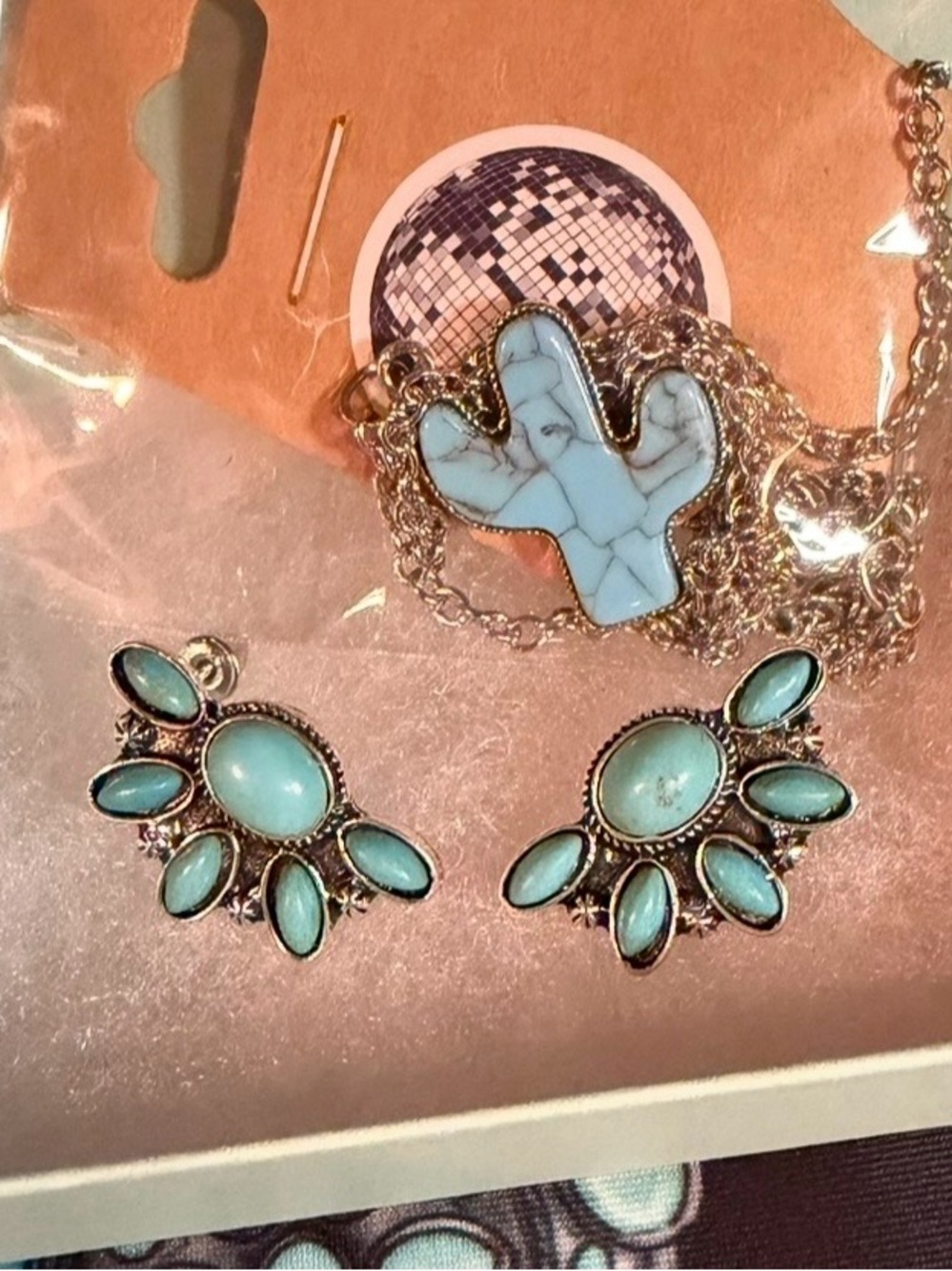 Faux Turquoise Stone Cactus Necklace & Stud Earrings Set